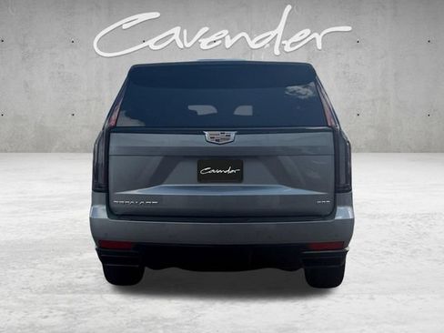 Certified 2024 Cadillac Escalade Sport Platinum w/ Heavy-Duty Trailer Package AWD/4WD image 15