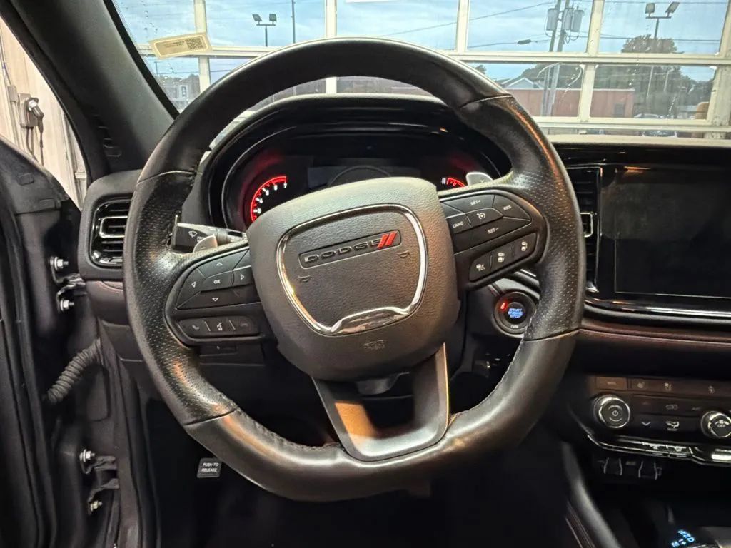 Used 2025 Dodge Durango R/T AWD/4WD image 25