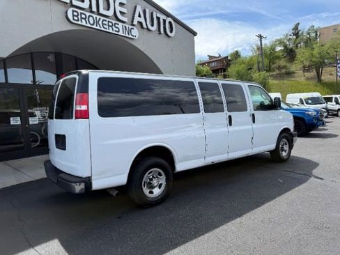 Used 2017 Chevrolet Express 3500 LT w/ LT Preferred Equipment Group image 6
