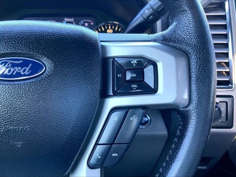 Used 2016 Ford F150 Lariat AWD/4WD image 25