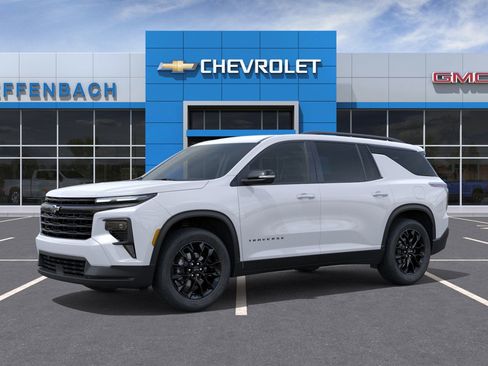 New 2026 Chevrolet Traverse LT w/ Midnight/Sport Edition image 2