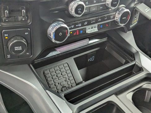 Used 2024 Ford F350 Lariat w/ Lariat Ultimate Package image 33