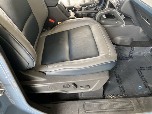 Used 2024 Ford Bronco Outer Banks AWD/4WD image 40