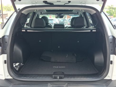 Used 2024 Hyundai Tucson Limited AWD/4WD image 29