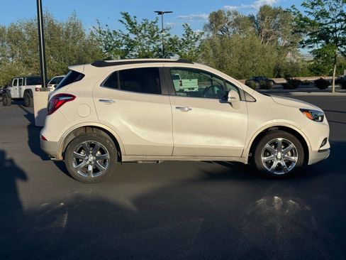 Used 2018 Buick Encore Premium w/ Experience Buick Package AWD/4WD image 8