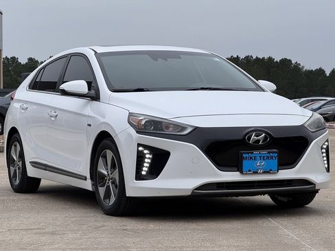 Used 2017 Hyundai Ioniq Limited w/ Limited Ultimate Package 02 image 12