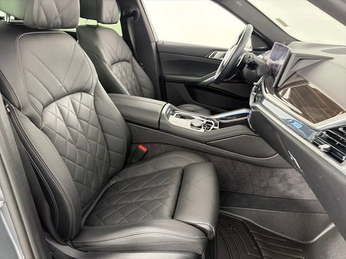 Used 2024 BMW X6 xDrive40i w/ Premium Package AWD/4WD image 30