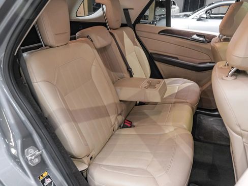 Used 2018 Mercedes-Benz GLE 350 image 32