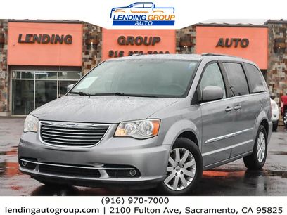 Used 2016 Chrysler Town & Country Touring