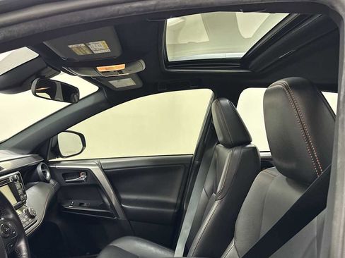 Certified 2017 Toyota RAV4 SE image 23