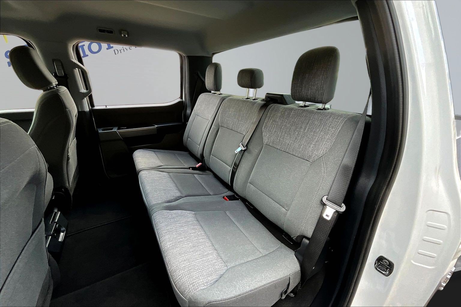 Used 2024 Ford F350 XLT w/ FX4 Off-Road Package AWD/4WD image 23