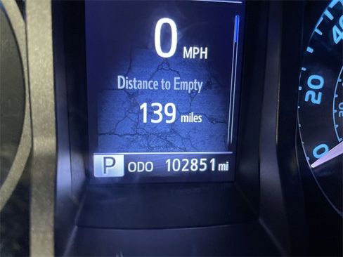 Used 2018 Toyota Tacoma TRD Sport image 24