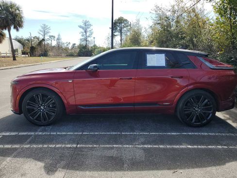 Certified 2026 Cadillac Lyriq V image 2