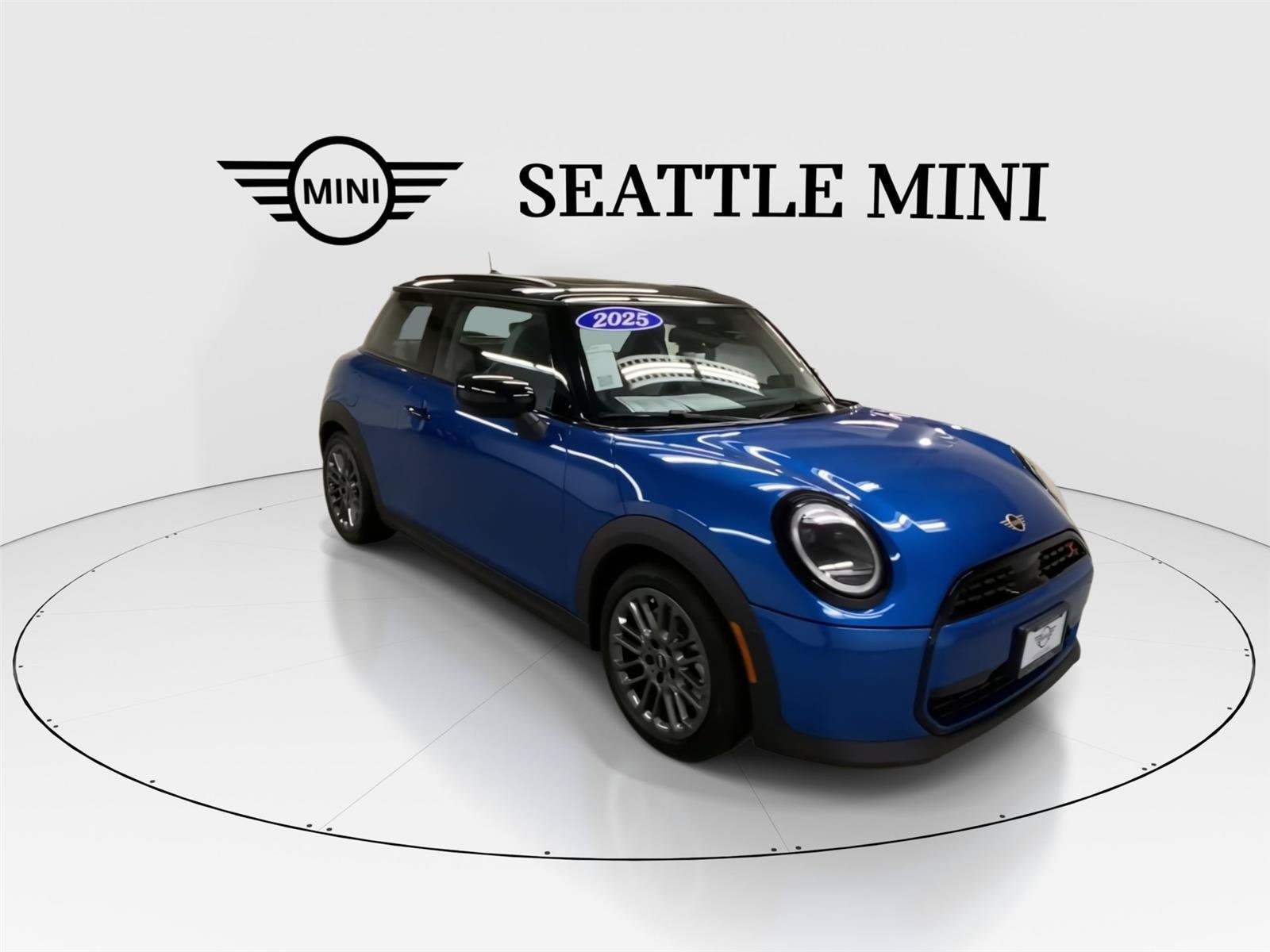 Used 2025 MINI Cooper S FWD image 2