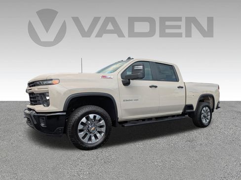 New 2026 Chevrolet Silverado 2500 Custom w/ Custom Value Package AWD/4WD image 2