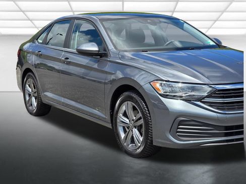 Used 2024 Volkswagen Jetta SE FWD image 50