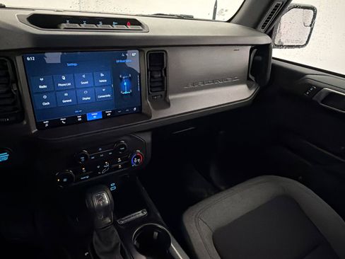 New 2025 Ford Bronco 4-Door w/ Sasquatch Package image 23