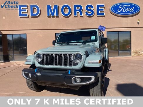 Used 2024 Jeep Wrangler Unlimited Sahara image 1