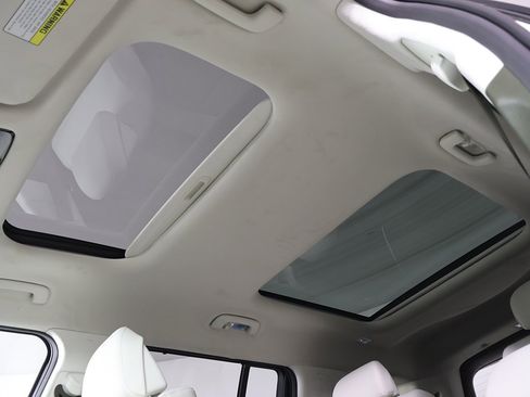 Certified 2025 Hyundai Santa Fe Calligraphy image 24