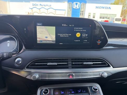 Used 2020 Hyundai Palisade Limited AWD/4WD image 32