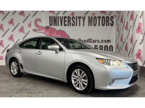 Used 2013 Lexus ES 350 w/ Premium Pkg image 4