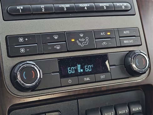 Used 2012 Ford F350 Lariat w/ Chrome Pkg image 16