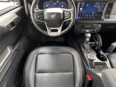 Used 2025 Ford Bronco Badlands AWD/4WD image 12