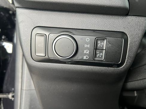 Used 2024 Ford Escape ST-Line image 10