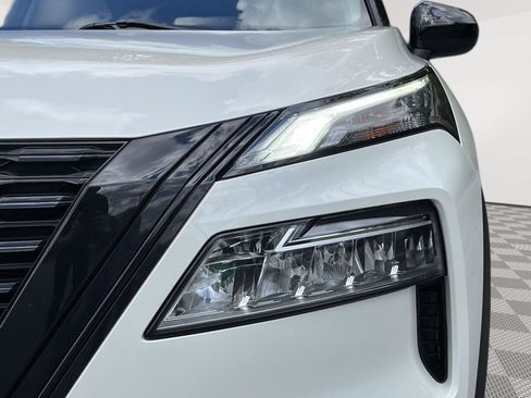 Certified 2023 Nissan Rogue SV w/ SV Premium B Package AWD/4WD image 10