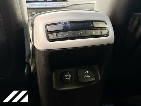 Used 2021 Hyundai Palisade SEL w/ Premium Package AWD/4WD image 28