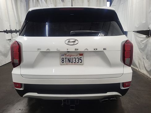 Used 2020 Hyundai Palisade SEL w/ Convenience Package FWD image 4
