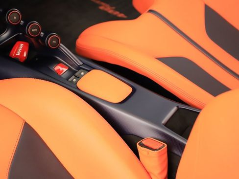 Used 2020 Ferrari 488 Pista Coupe RWD image 18