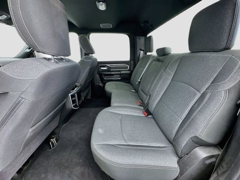 Used 2020 RAM 2500 Big Horn w/ Night Edition AWD/4WD image 15
