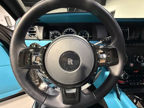 Used 2023 Rolls-Royce Cullinan w/ Cullinan Package image 48