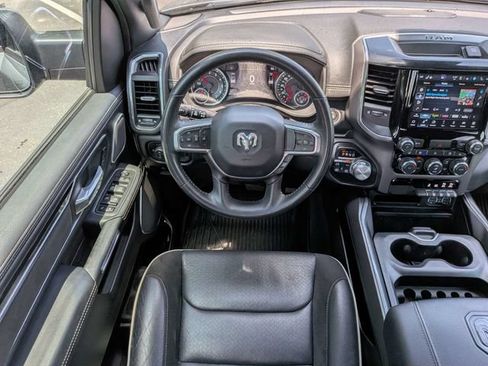 Used 2022 RAM 1500 Laramie AWD/4WD image 17