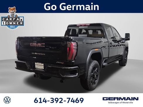 Used 2025 GMC Sierra 2500 AT4 w/ AT4 Premium Plus Package AWD/4WD image 8