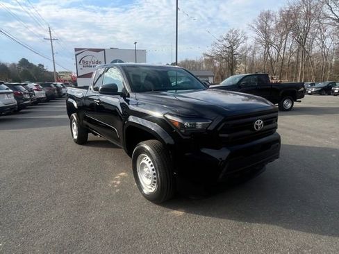 Used 2024 Toyota Tacoma SR RWD image 19