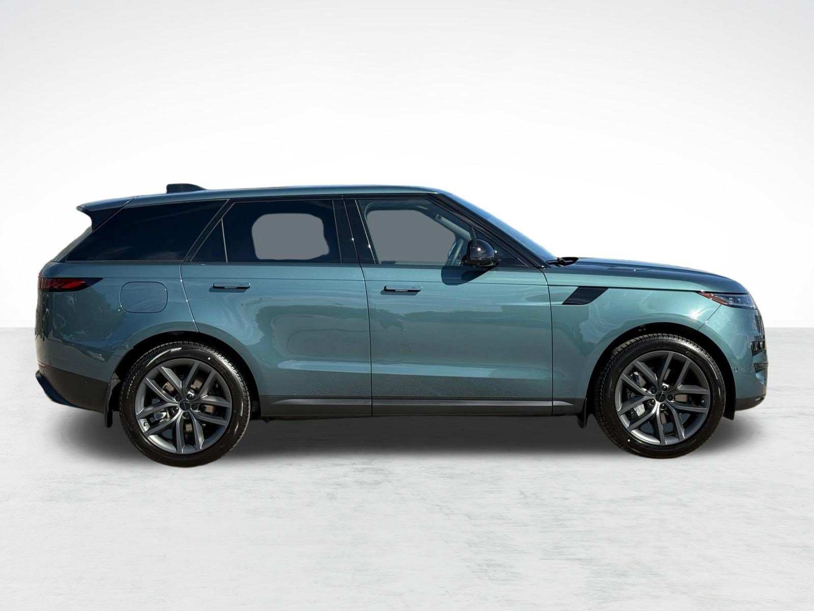 New 2026 Land Rover Range Rover Sport SE AWD/4WD image 8