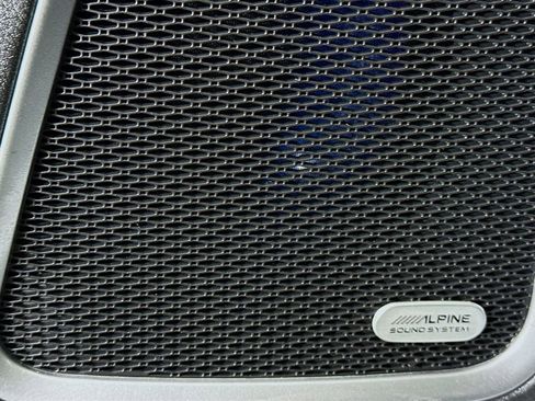 Used 2022 Jeep Compass Latitude w/ Sun and Sound Group image 12