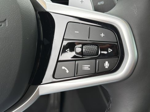 New 2026 BMW 330i Sedan w/ M Sport Package image 10