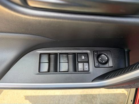 Used 2023 Toyota RAV4 LE FWD image 18