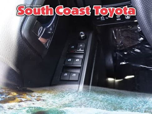 Used 2017 Toyota Tacoma TRD Sport RWD image 38