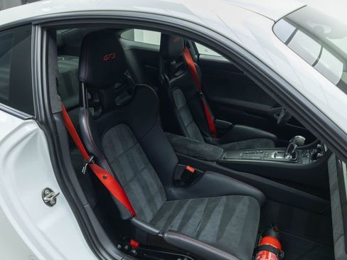 Used 2016 Porsche 911 GT3 RWD image 88