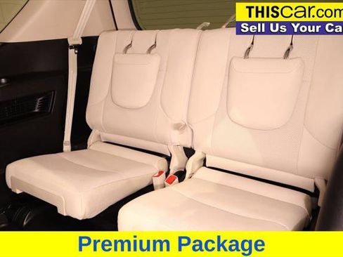 Used 2022 Lexus GX 460 Premium w/ Premium Package AWD/4WD image 13