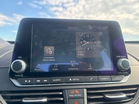 Certified 2025 Nissan Altima 2.5 SV FWD image 43