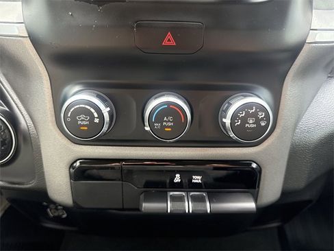 Used 2020 RAM 1500 Lone Star image 18