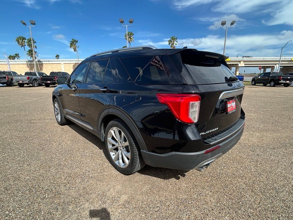 Used 2023 Ford Explorer Platinum w/ Equipment Group 601A RWD image 4