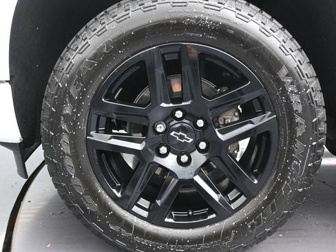 Used 2026 Chevrolet Silverado 1500 RST w/ RST Select Package AWD/4WD image 10