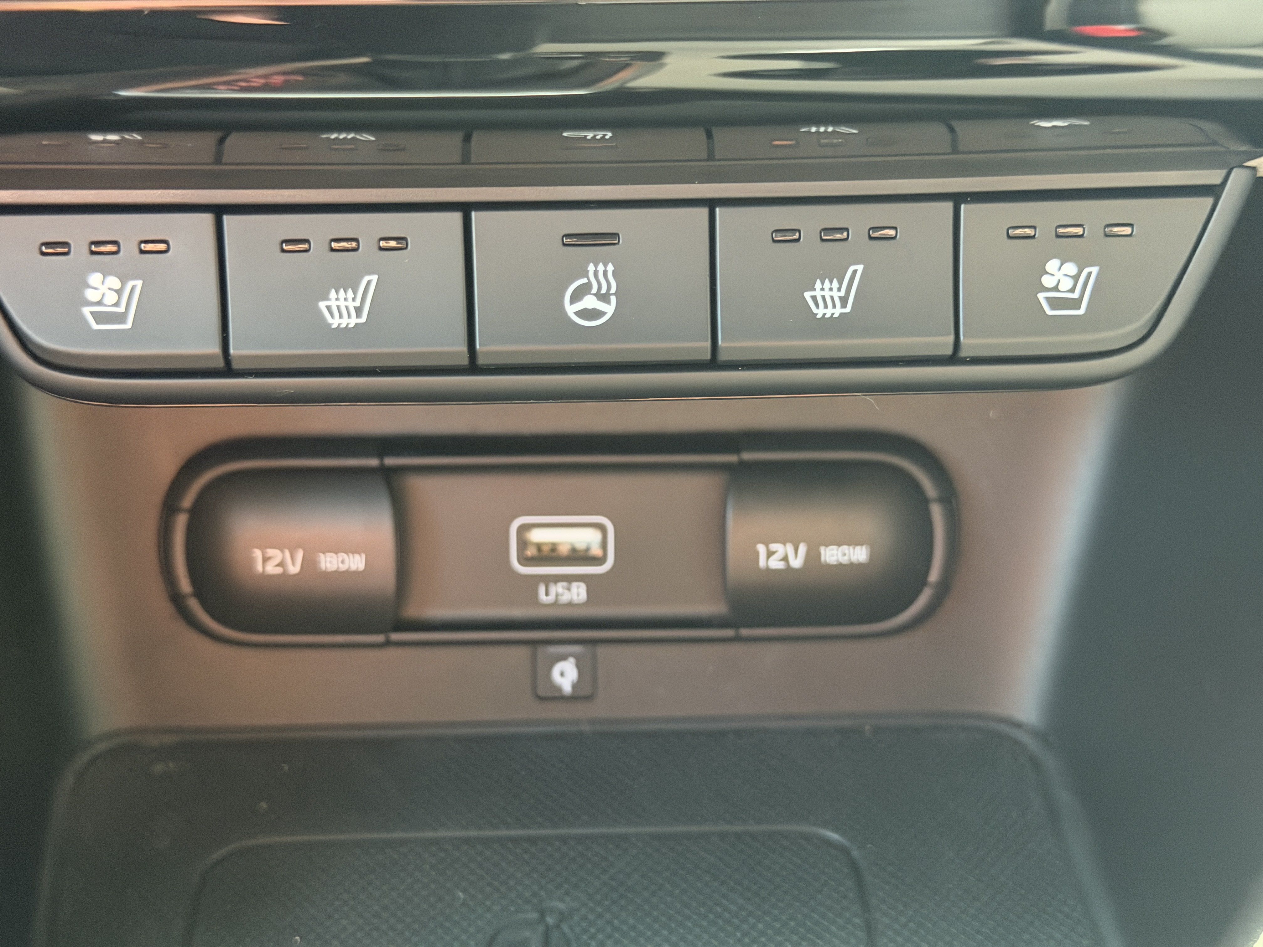 Used 2020 Kia Sportage SX FWD image 22