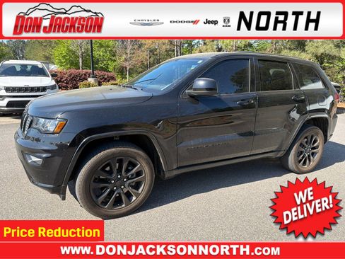 Used 2021 Jeep Grand Cherokee Laredo X AWD/4WD image 1